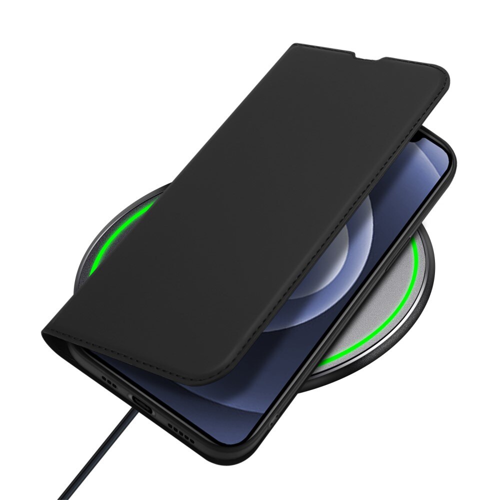 Skin Pro Series Apple iPhone 13 - Schwarz