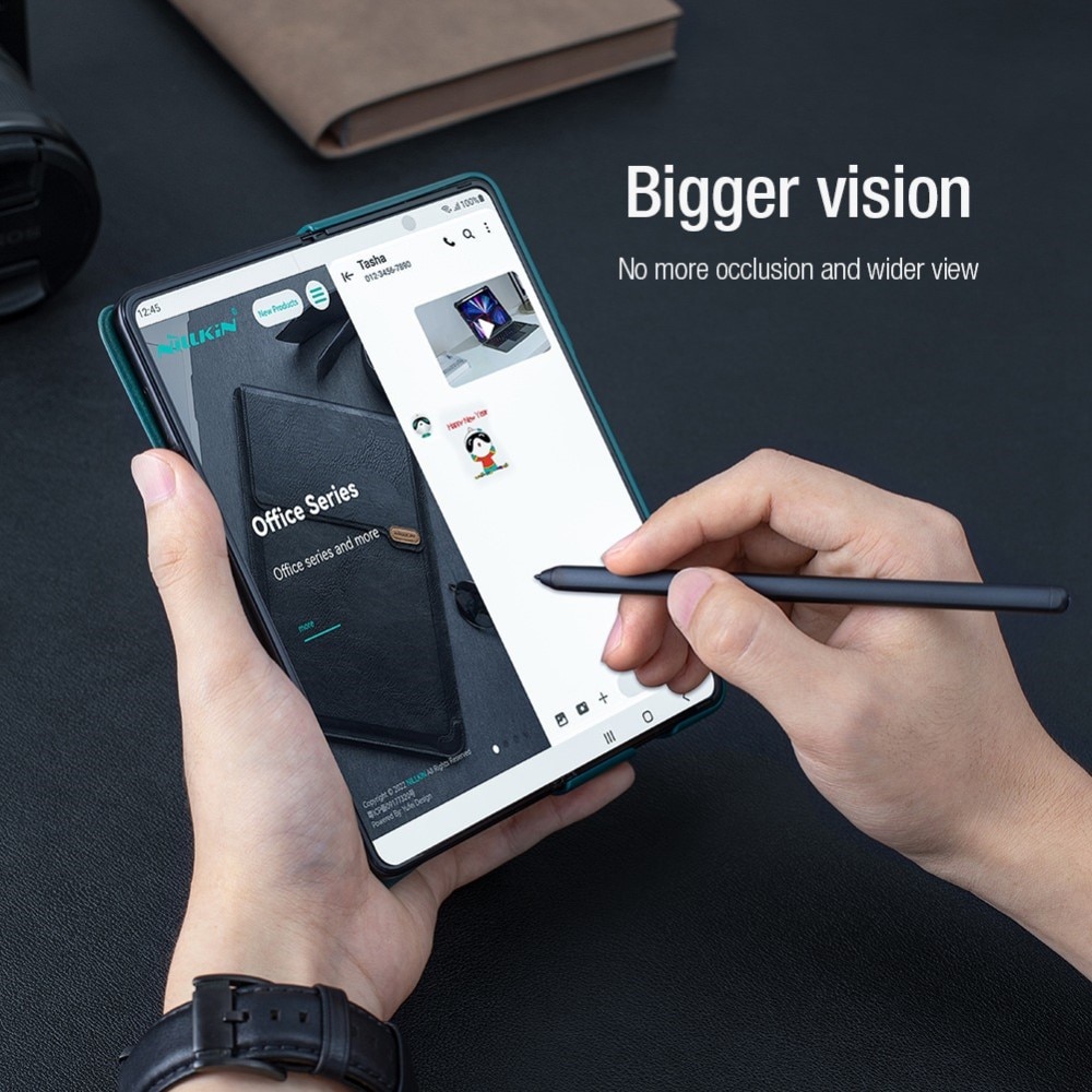 Qin Pro Camshield with Pen slot Galaxy Z Fold 4 Black