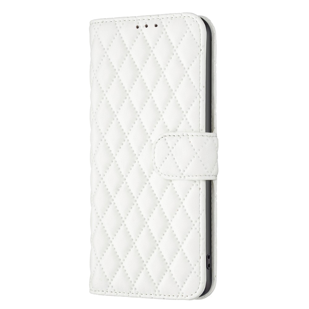 iPhone 15 Portemonnaie-Hülle Quilted weiß