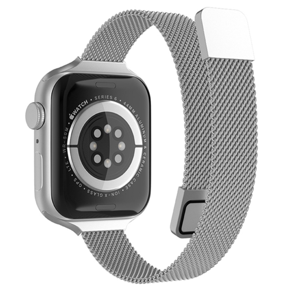 Apple Watch SE 44mm Slim Milanaise Armband silber