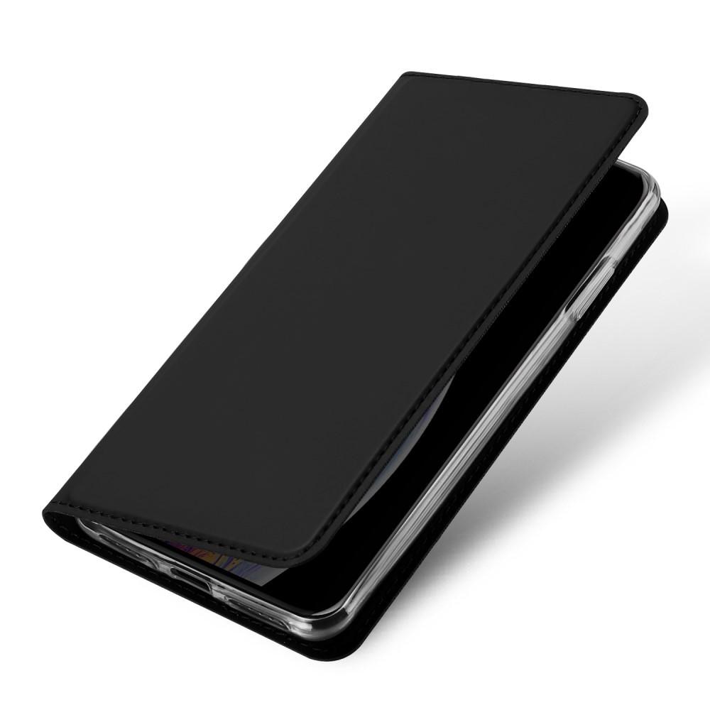 Skin Pro Series iPhone 11 Black