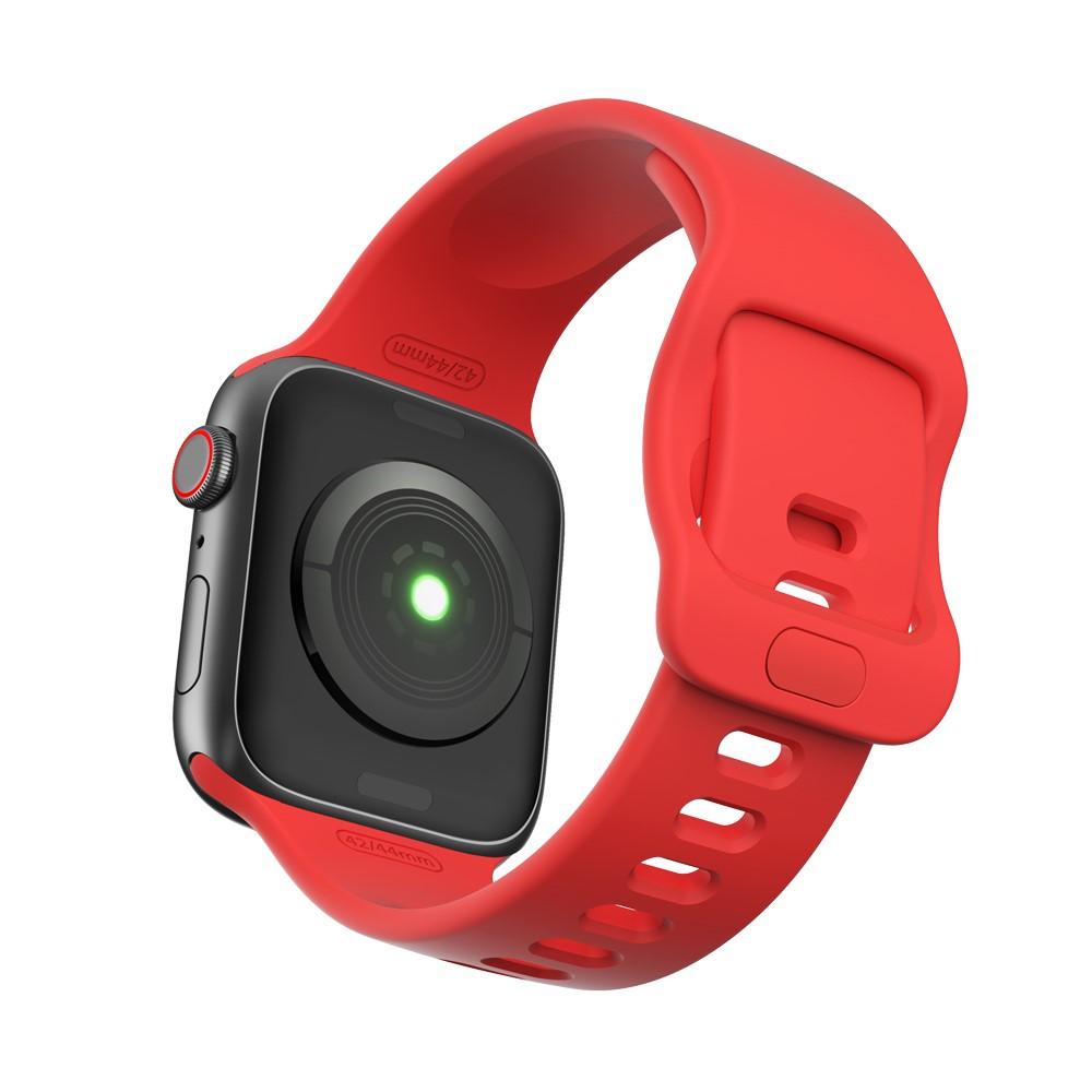Apple Watch 45mm Series 7-Armband aus Silikon rot