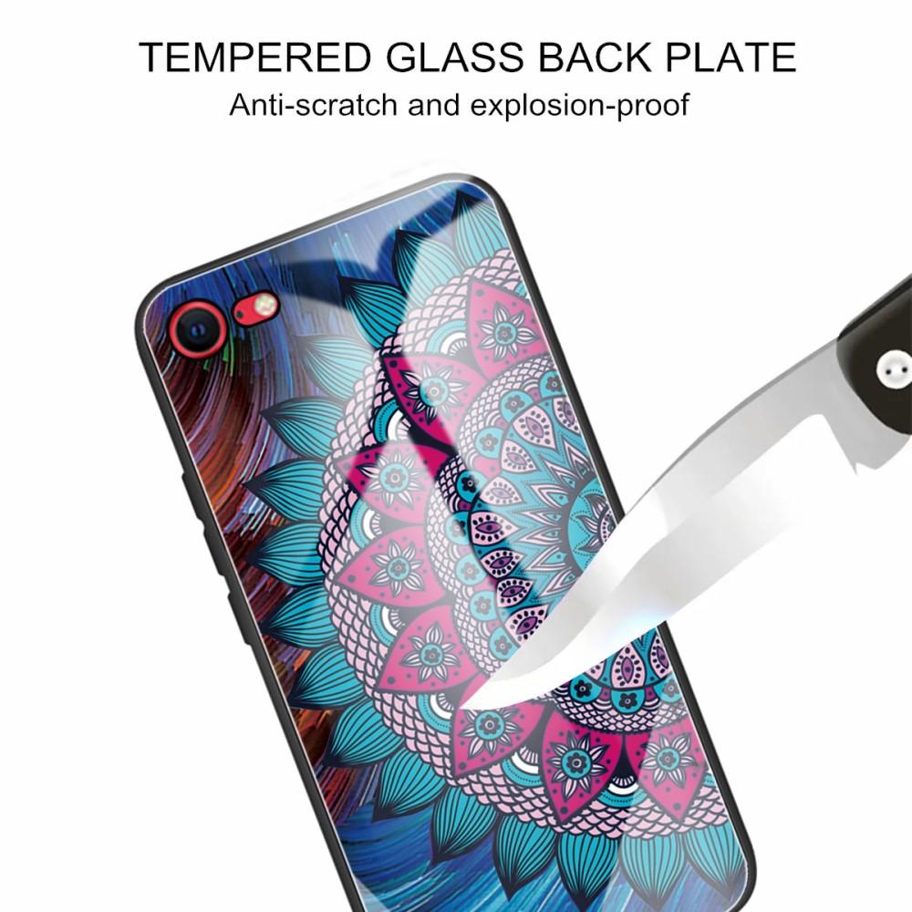 iPhone 7/8/SE Hülle aus gehärtetem Glas Mandala